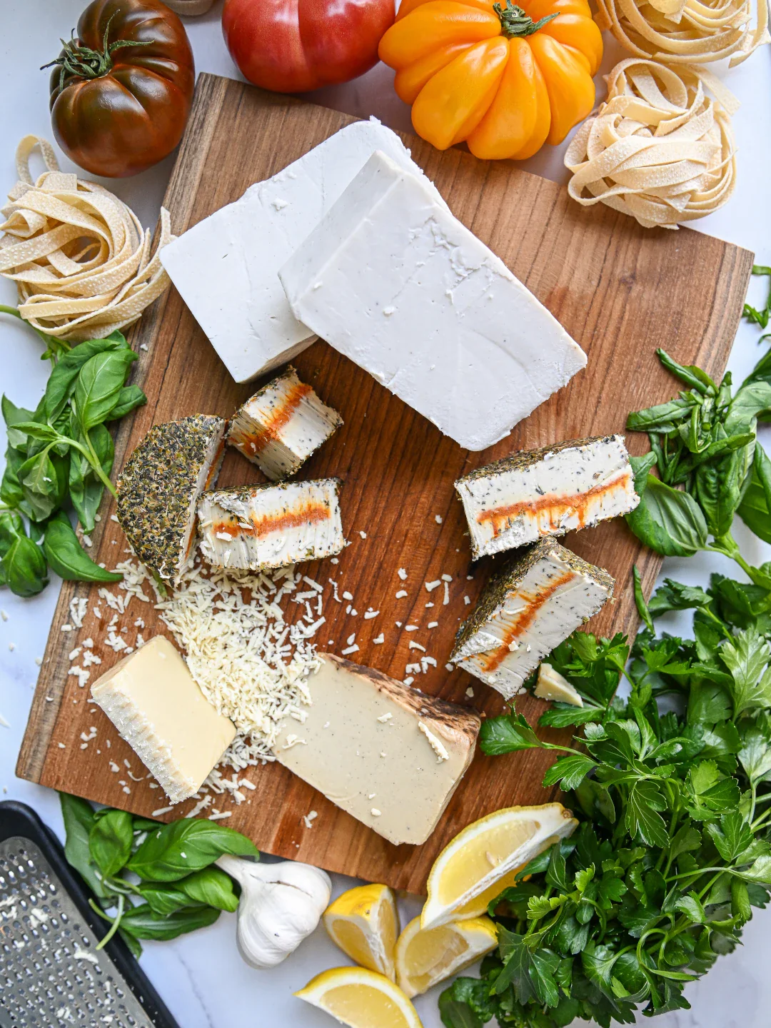 Italian Cheese Box (6-Cheese and 8-Cheese Options Available) - Image 4